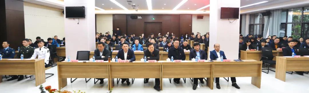 金開集團舉辦&ldquo;老兵講黨課暨政治生日賀卡集中頒發儀式&rdquo;